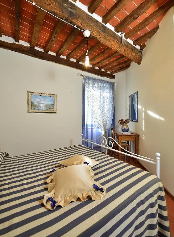 Villa A Caserosse Seravezza 0*,  İtalya