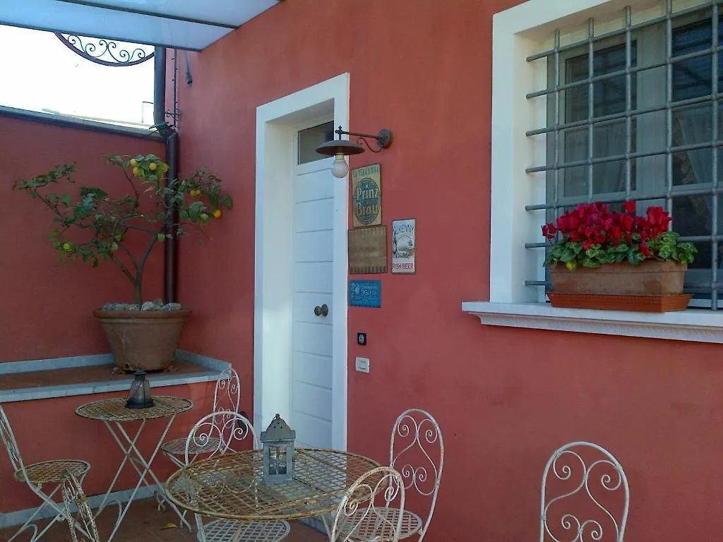 Oda ve Kahvaltı Villa A Caserosse Seravezza İtalya